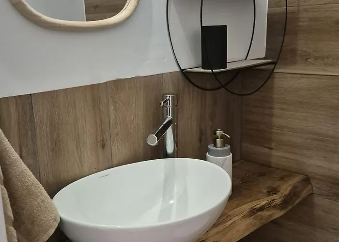 Chatki Lorawa W Jablonce