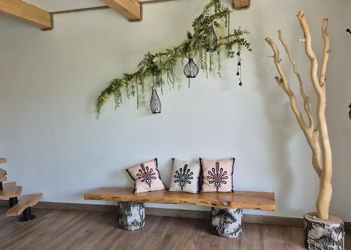 Chatki Lorawa W Jablonce * Jablonka (Lesser Poland)